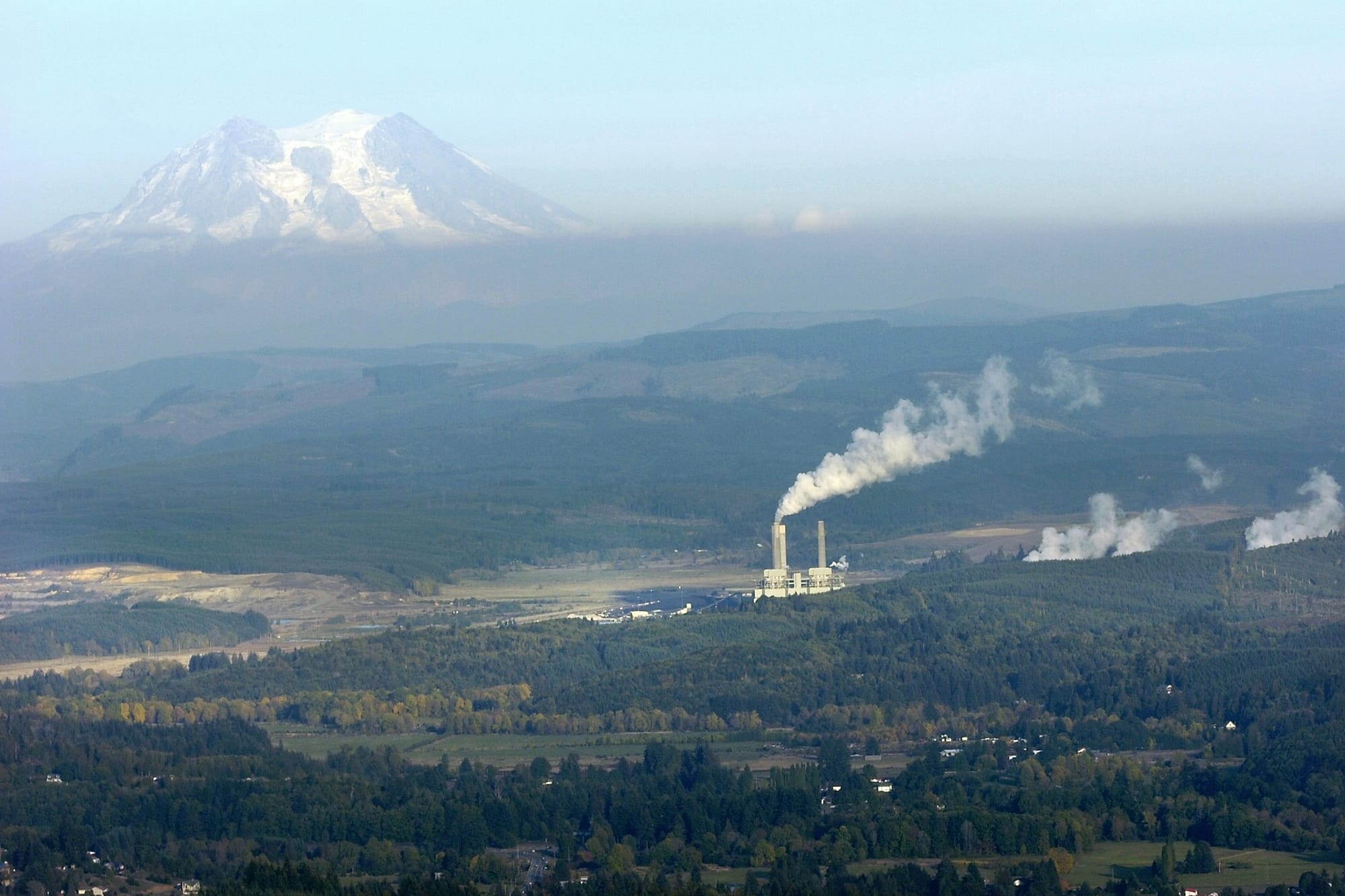 The TransAlta plant near Centralia is seen from the air Oct. 7, 2011.
