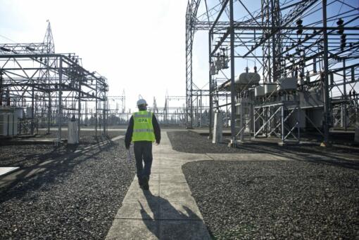 Bonneville Power Administration Principal Structural Engineer Leon Kempner walks through Ross Complex in Vancouver.