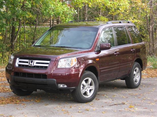Washington State Patrol is asking for the public's help in solving a late March hit-and-run crash that injured an apparently suicidal man walking on Interstate 205. Detectives say the suspect vehicle is believed to be a dark purple or maroon 2003-2008 Honda Pilot SUV. The SUV in the provided picture is not the actual vehicle involved in the crash.