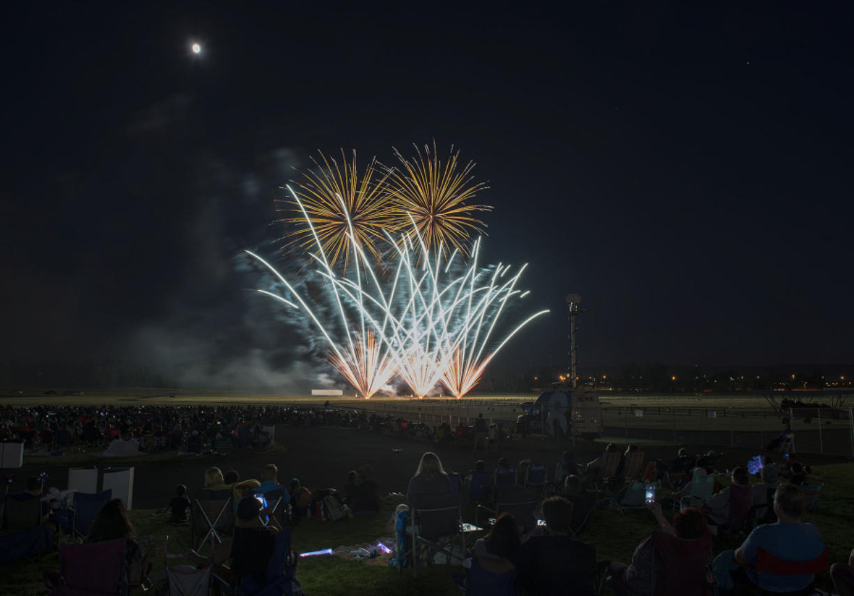 The Columbian files Fireworks light the night sky to the delight of the crowd at Fort Vancouver National Historic Site in 2017.