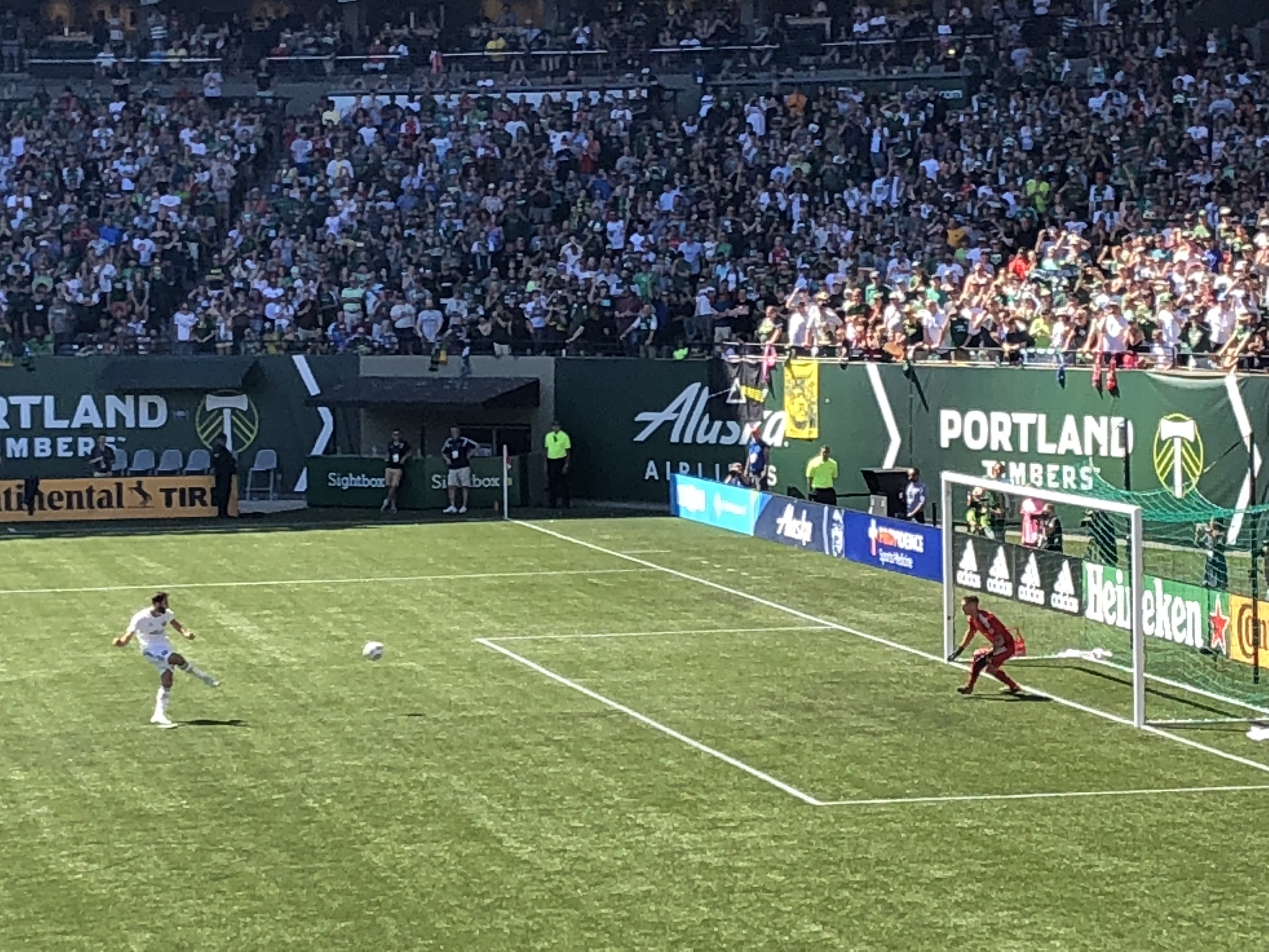Diego Valeri scores on a penalty kick early in the second half against the LA Galaxy on Saturday, June 2, 2018.