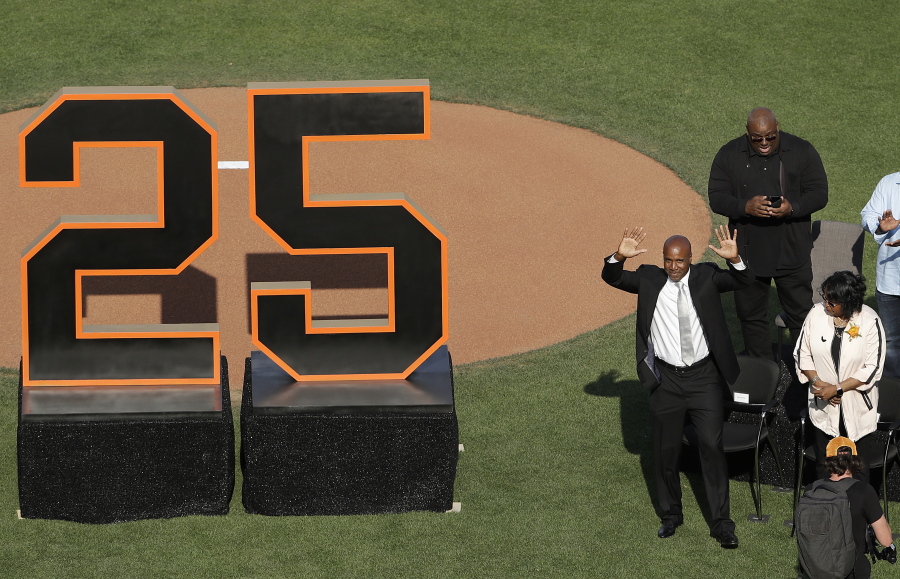 Home run king Barry Bonds has his No. 25 retired by Giants - The Columbian