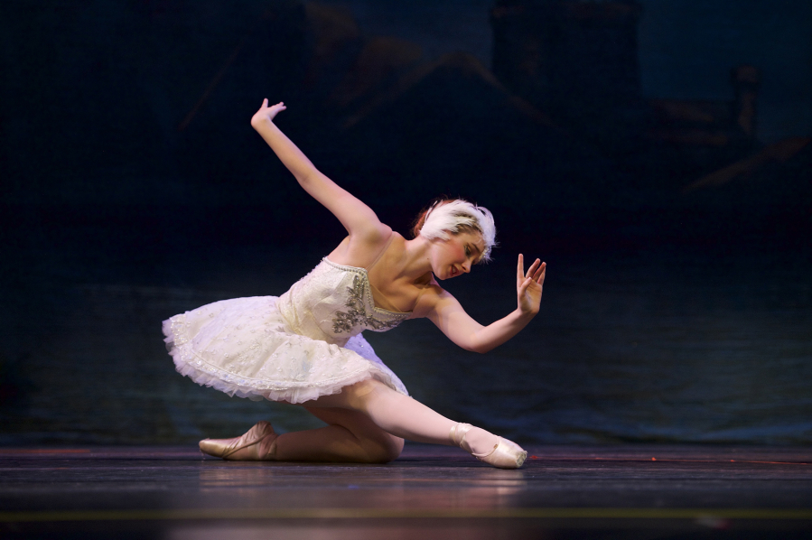 Students from Columbia Dance will dance to excerpts from “Swan Lake” during the VSO’s Holiday Pops Concert, Dec. 8 and 9.