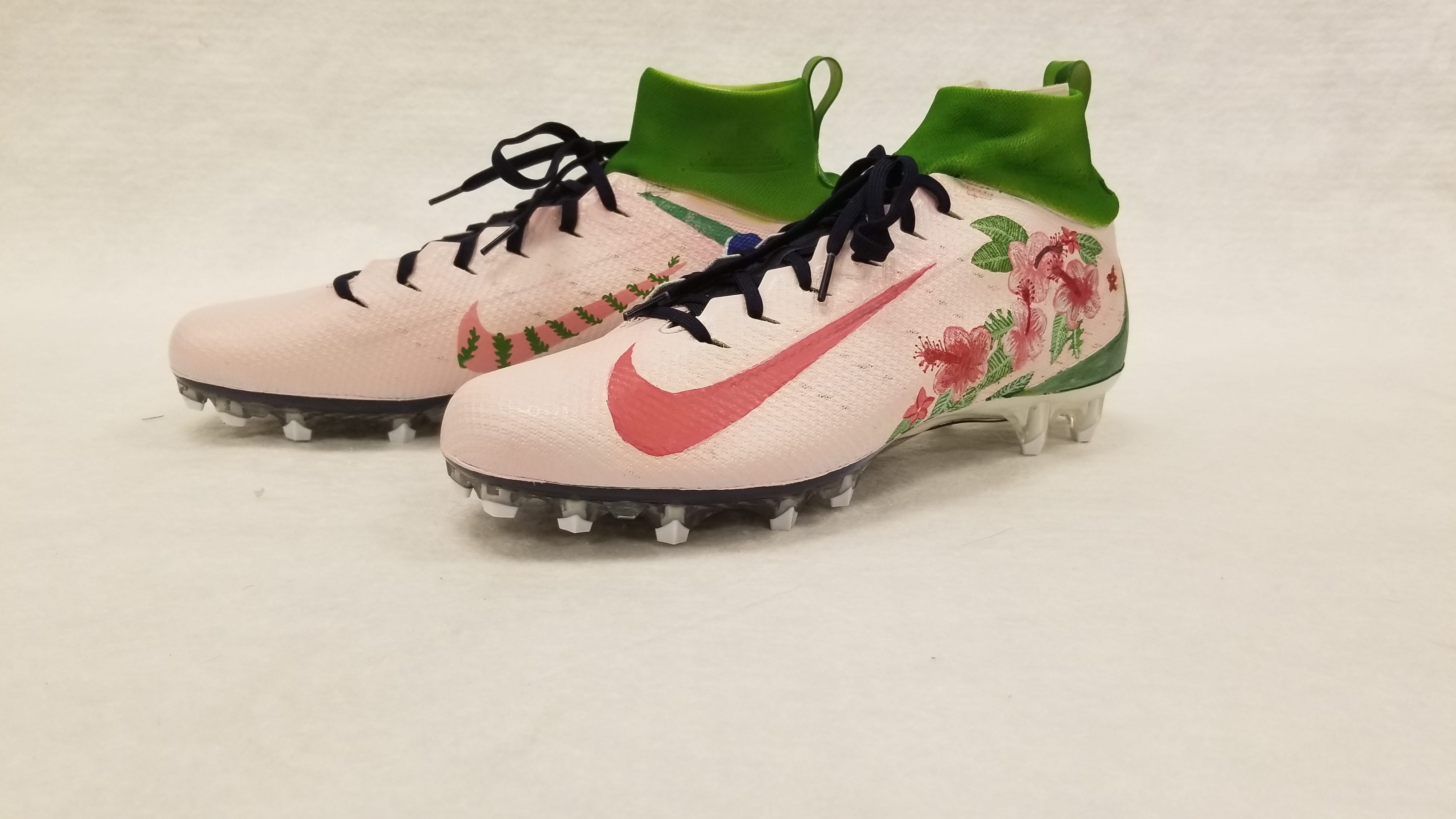 NFL quarterback Marcus Mariota's shoes, which he will wear during a Thursday Night Football game as part of an NFL charity event, were designed by King's Way freshman Olive Mohammadi. The design was a nod to Mariota's time Hawaiian roots.