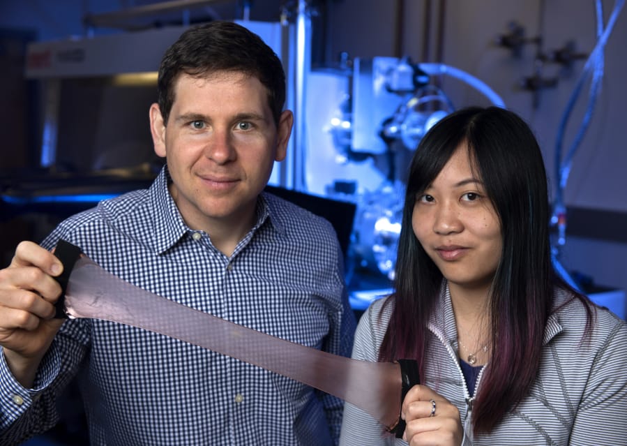 Alon Gorodetsky, University of California Irvine associate professor of chemical and biomolecular engineering, and Erica Leung, a UCI graduate student in that department, have invented a new material that can trap or release heat as desired.