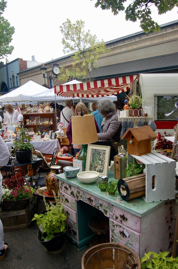 Camas Vintage & Arts Faire features a variety of vendors.
