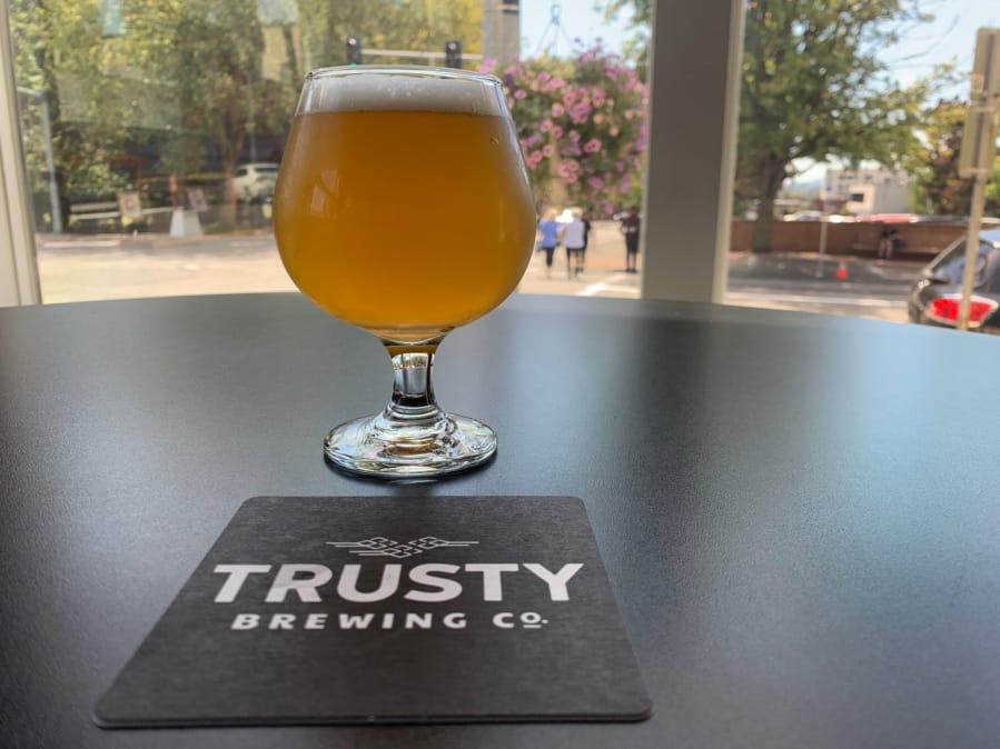Trusty Brewing Company has developed a low-calorie, low-carb craft beer called DLyte.