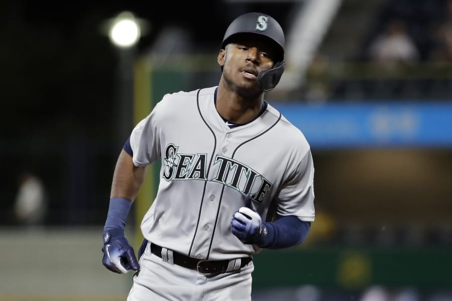 Mariners rookie Kyle Lewis hits fifth homer in nine days - The Columbian