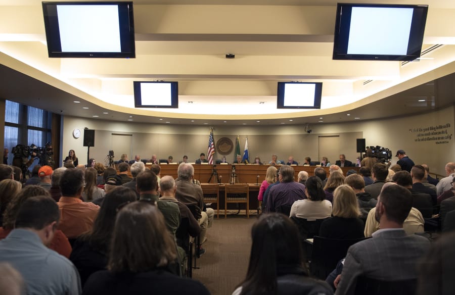 The first official meeting begins of the 16-member committee of state legislators from Washington and Oregon tasked with discussing a replacement of the Interstate 5 Bridge at City Hall in Vancouver on Friday.