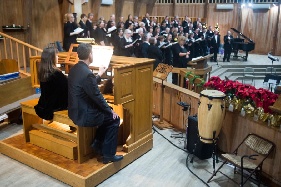 Laurie Chinn accompanies the Vancouver Master Chorale as it sings Handel&#039;s &quot;Messiah&quot; last year at First Presbyterian Church in Vancouver. The choir will host a free &quot;Messiah&quot; singalong Dec. 13.