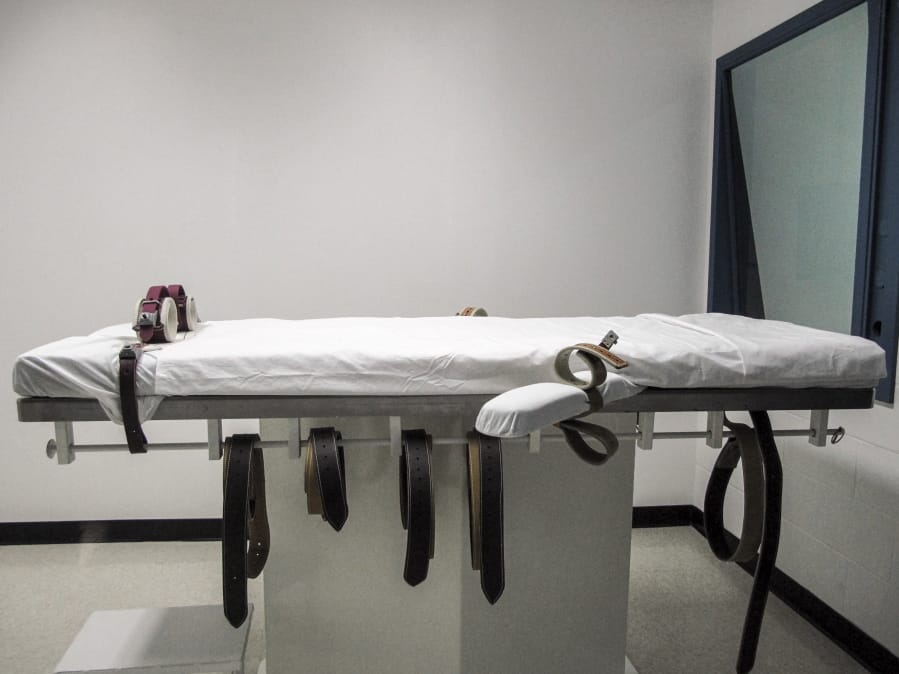 FILE - This July 7, 2010 file photo, shows Nebraska&#039;s lethal injection chamber at the State Penitentiary in Lincoln, Neb. A new report finds a continuing decline in capital punishment in the United States. The Death Penalty Information Center says 2019 was the fifth straight year with fewer than 30 executions and 50 new death sentences.