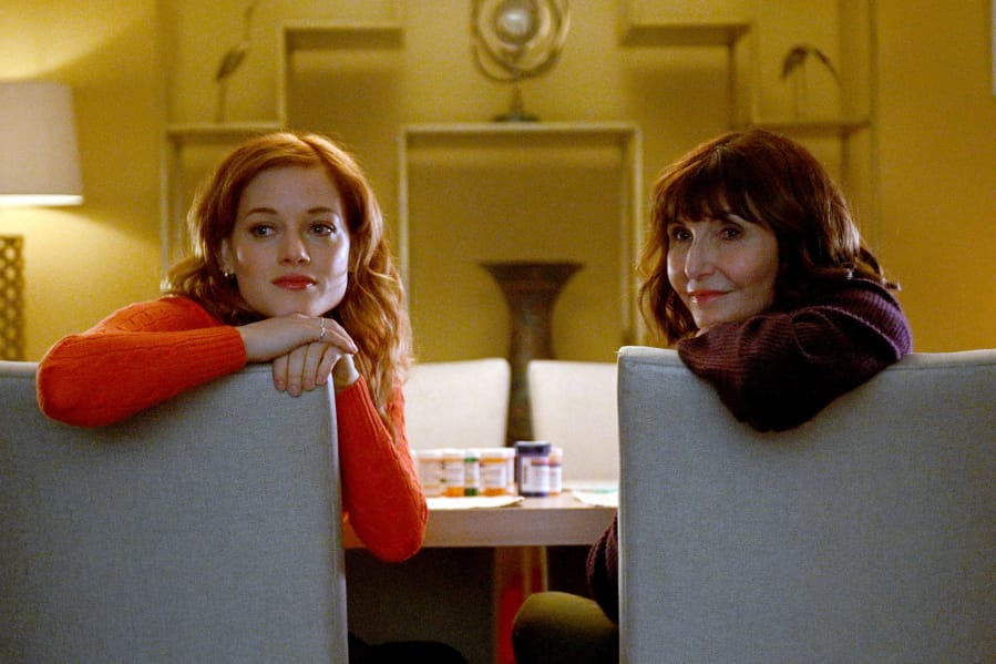 From left, Jane Levy as Zoey and Mary Steenburgen as Maggie in &quot;Zoey&#039;s Extraordinary Playlist.&quot; (Sergei Bachlakov/NBC)