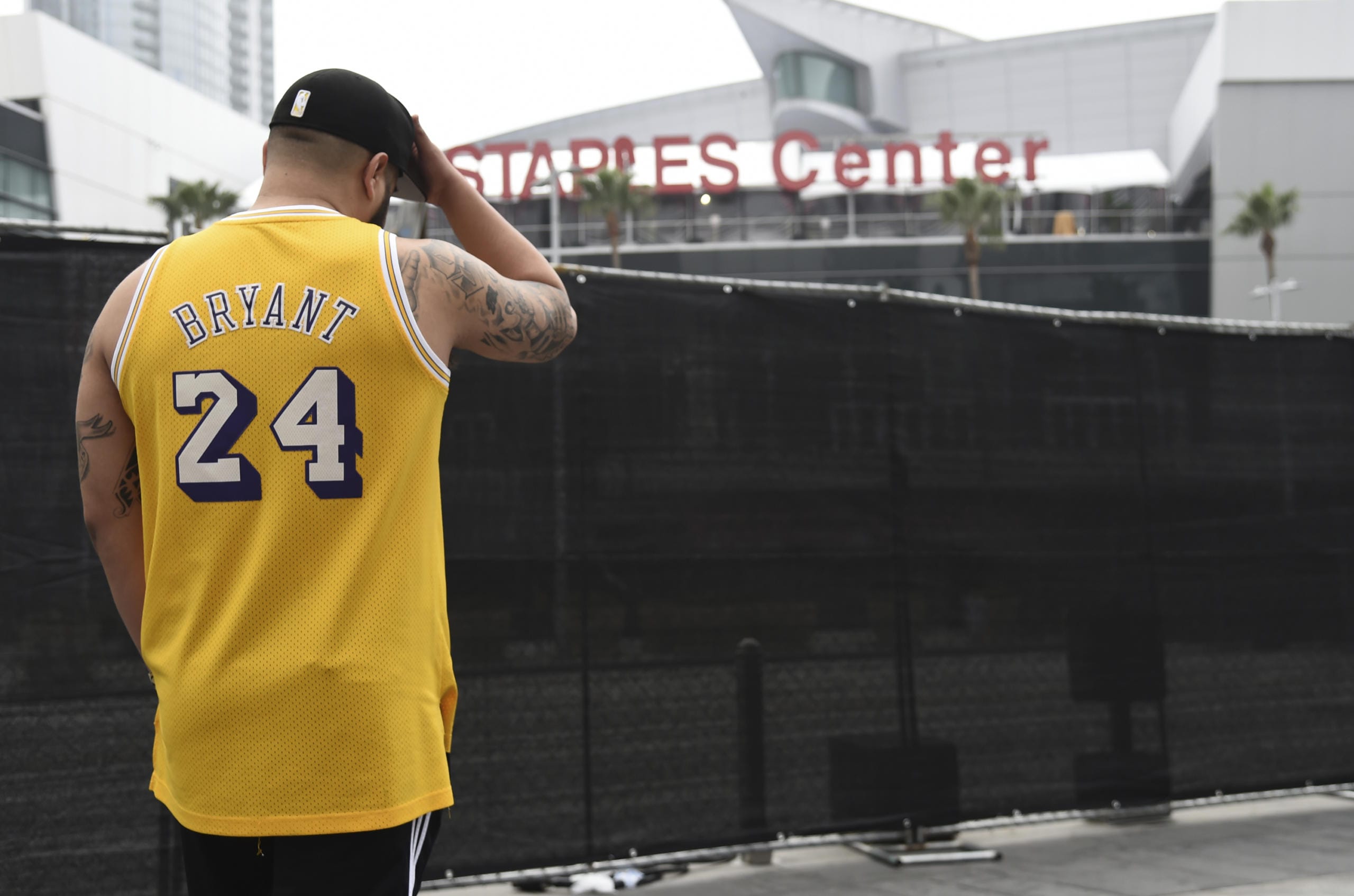 Kobe Bryant jersey, sneaker prices surge after fatal helicopter crash