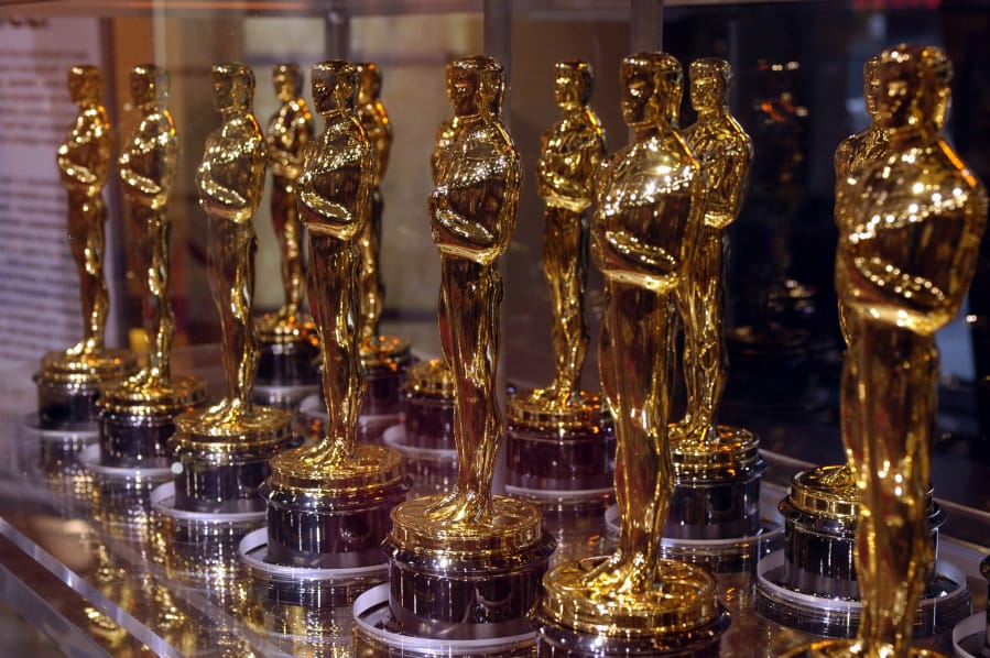 Oscar statuettes that will be presented to winners at an Academy Award presentation are displayed at &quot;Meet the Oscars&quot; in the Times Square Studios on February 12, 2007. (Richard B.