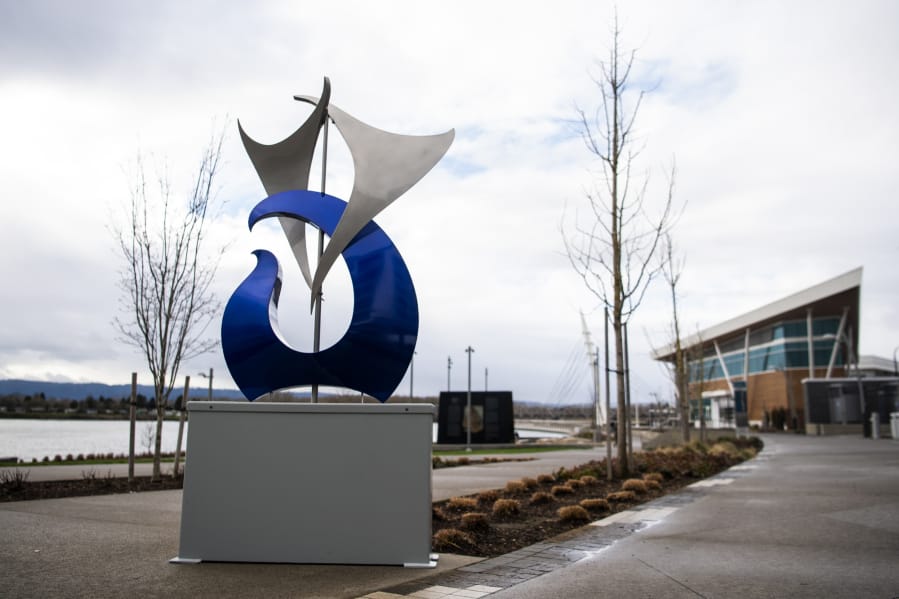 A new public art piece titled Wind-and-Wave is on display at Vancouver Waterfront Park. The piece, by Jennifer Corio and Dave Frei of Cobalt Designworks, was donated by the Kenneth and Eunice Teter Charitable Trust. It will be the first public art installation to be unveiled since the city formed its Culture, Art and Heritage Commission.