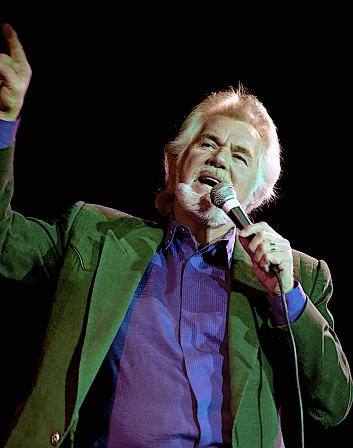 Kenny Rogers performs June 19, 2015, during the 50th anniversary show from the studios of Voice of America in Washington, D.C.