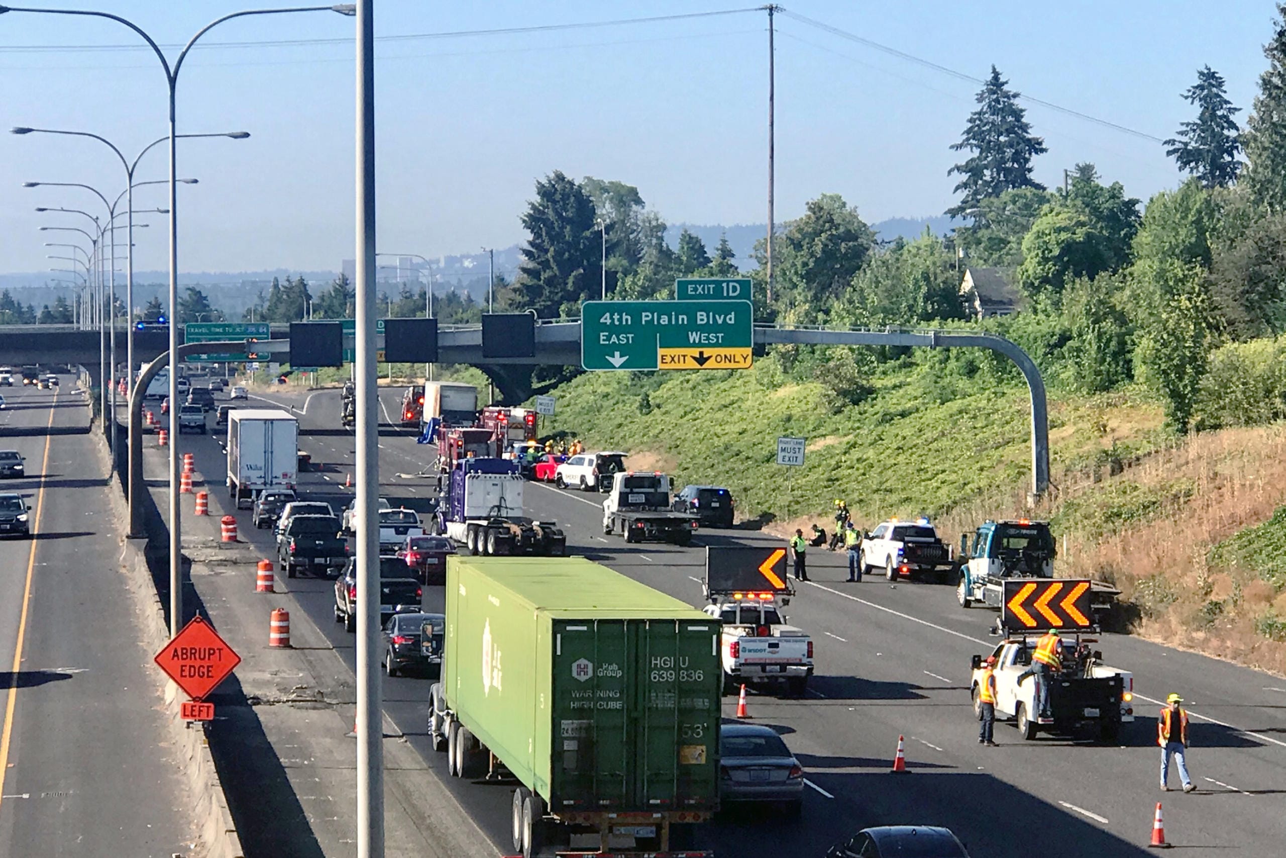 Woman dies in crash on Interstate 5 The Columbian