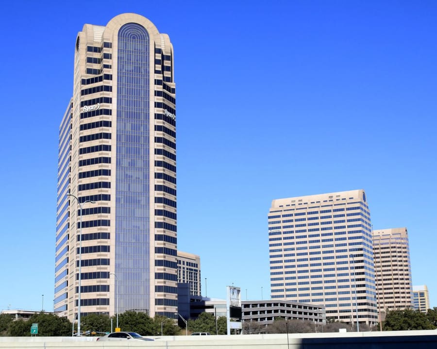 Amazon will expand its presence in Dallas by establishing a tech hub in the Galleria Towers. (Jae S.