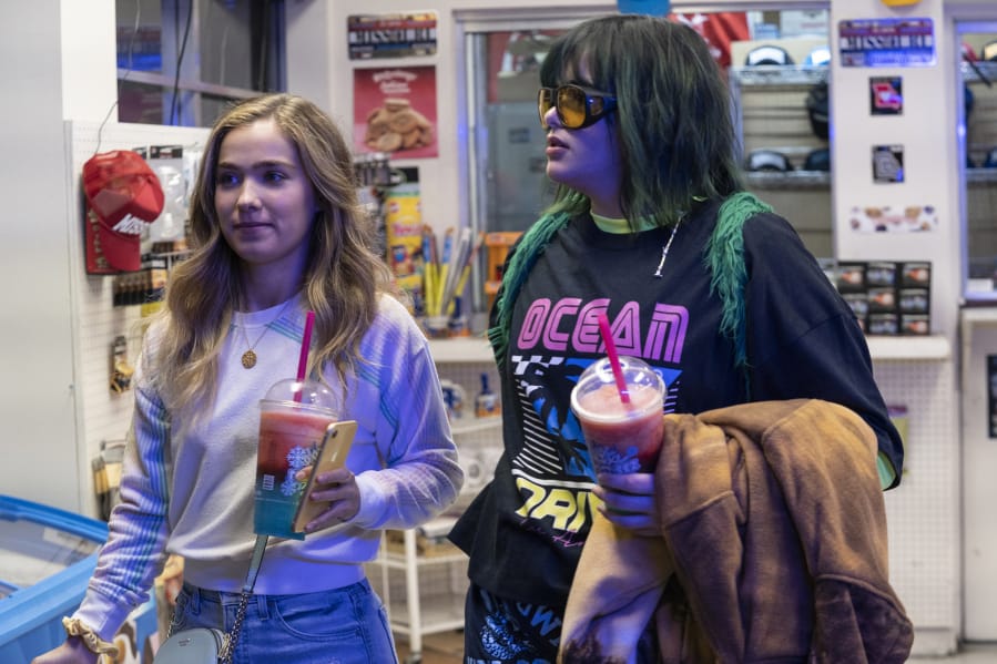 Haley Lu Richardson as Veronica and Barbie Ferreira as Bailey in &quot;Unpregnant.&quot; (Ursula Coyote/HBO Max)