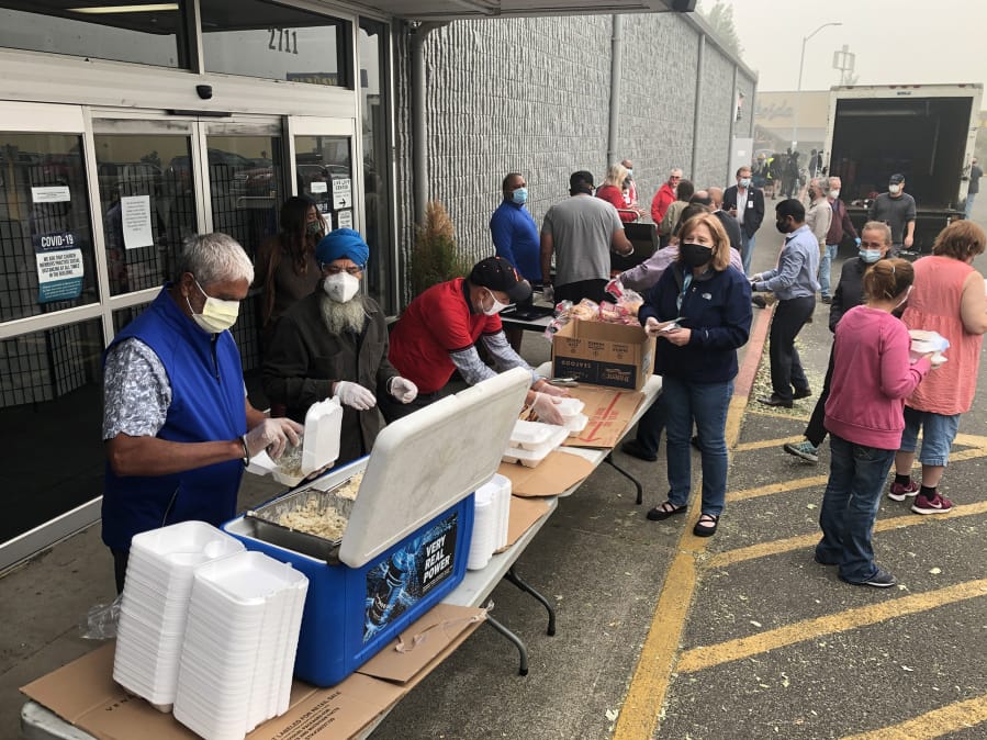 For 20 weeks a group of Sikhs has provided a hot meal for the homeless community at Living Hope Church.