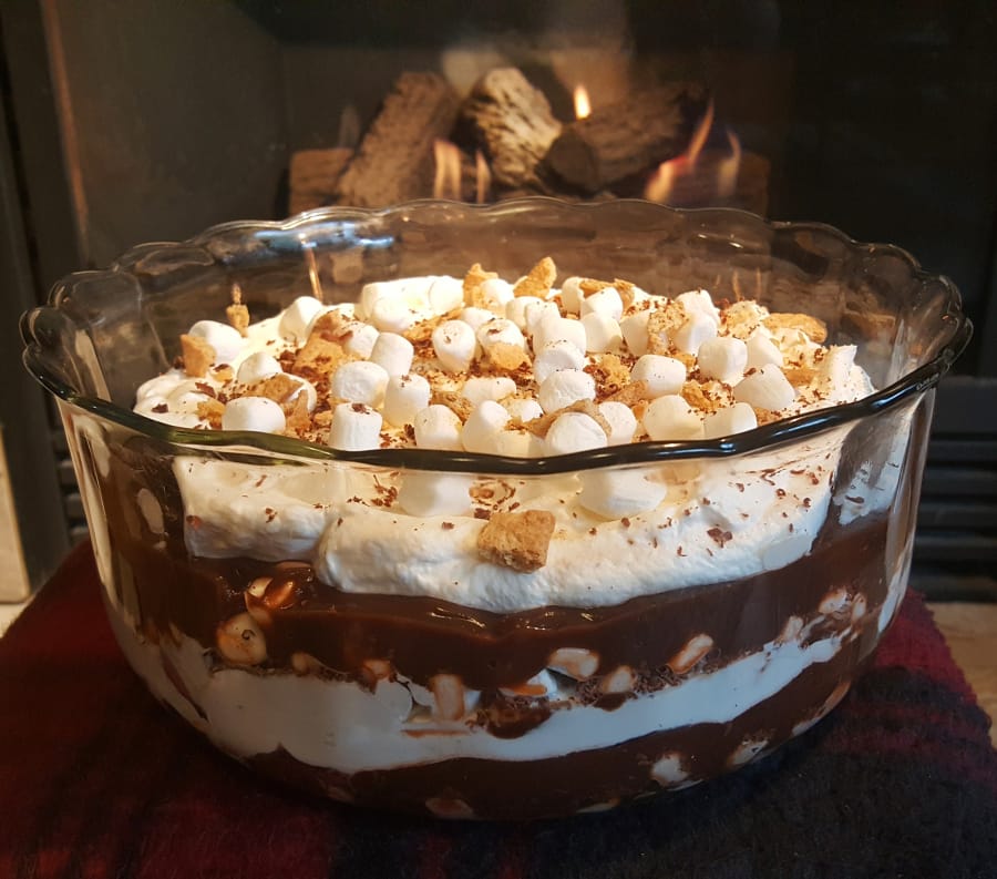 Welcome the cozy days of autumn with this campfire-inspired trifle featuring graham crackers, marshmallows and chocolate.