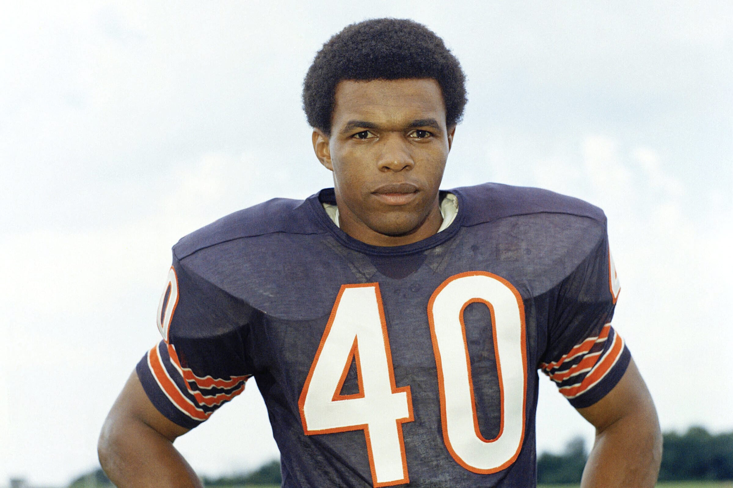 Chicago Bears football player Gale Sayers in 1970. Hall of Famer Gale Sayers, who made his mark as one of the NFL’s best all-purpose running backs and was later celebrated for his enduring friendship with a Chicago Bears teammate with cancer, has died. He was 77. Nicknamed “The Kansas Comet” and considered among the best open-field runners the game has ever seen, Sayers died Wednesday, Sept. 23, 2020, according to the Pro Football Hall of Fame.