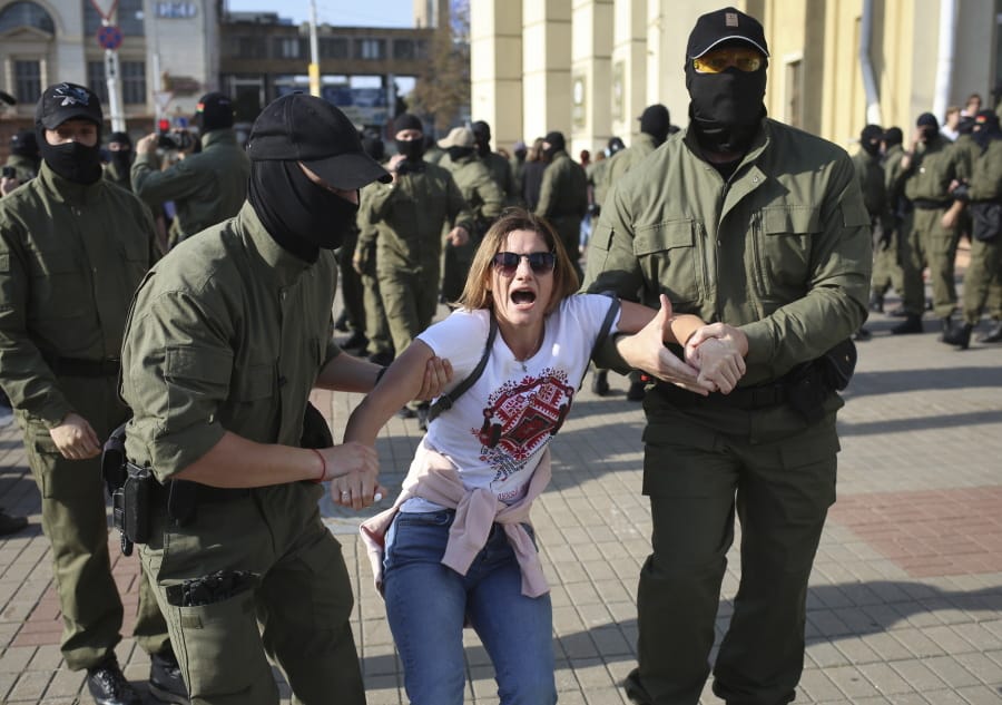 Scores arrested in protest against Belarus president