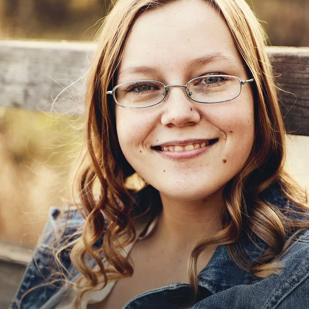By donating to support YWCA Clark County, you are helping young people
like Sara make the transition from foster care to adulthood successfully.