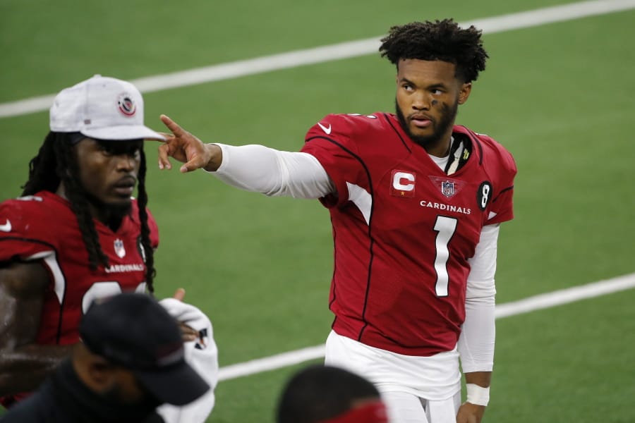 Arizona Cardinals&#039; Kyler Murray (1) waves to fans in the stands in the first half of an NFL football game against the Dallas Cowboys in Arlington, Texas, Monday, Oct. 19, 2020.