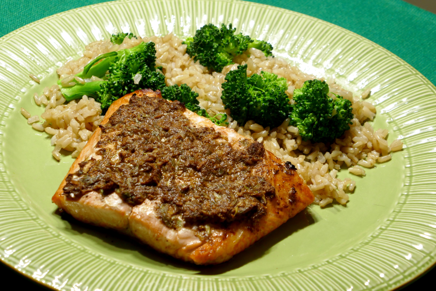 Five-Spice Salmon with Brown Rice With Broccoli (Linda Gassenheimer/TNS)
