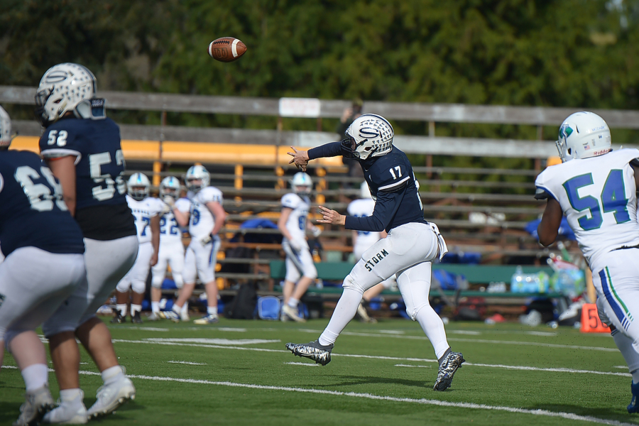 Skyview quarterback Clark Coleman (17) threw touchdowns of 51, 15, 14 and 26 yards to four different receivers and ran for an 8-yard score on Saturday, March 27, 2021, against Mountain View.