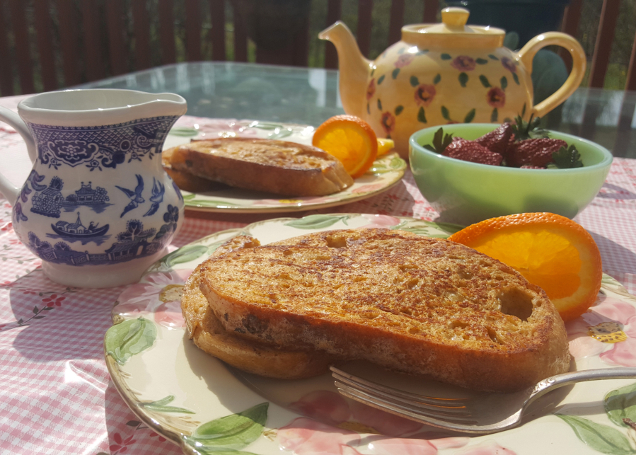 French toast is just the thing for Sunday brunch, a lovely melding of golden, egg-soaked bread and sweet toppings.