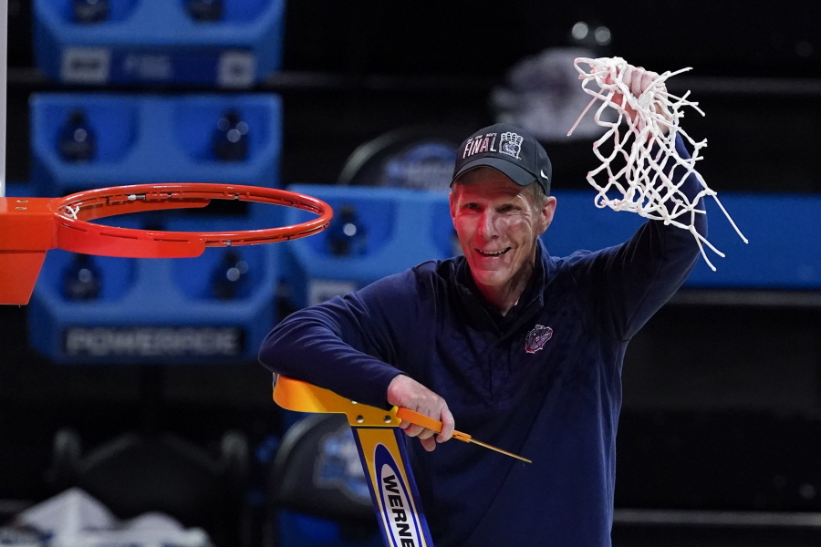 Gonzaga head coach Mark Few celebrates after an Elite 8 game against Southern California in the NCAA men&#039;s college basketball tournament at Lucas Oil Stadium, Tuesday, March 30, 2021, in Indianapolis. Gonzaga won 85-66.