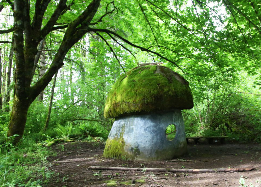 A mushroom-shaped shelter is the highlight of Galen McBee Airport Park in McMinnville, Ore.