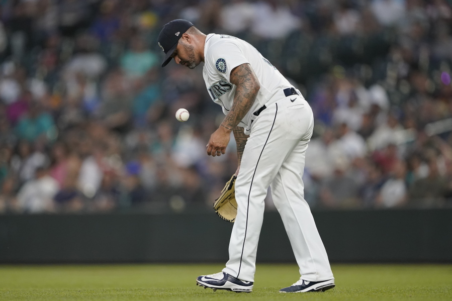 Mariners pitcher Hector Santiago, previously suspended 10 games for violating MLB's rules for foreign substances, was hit with an 80-game suspension for perfromance enhancers. (Ted S.