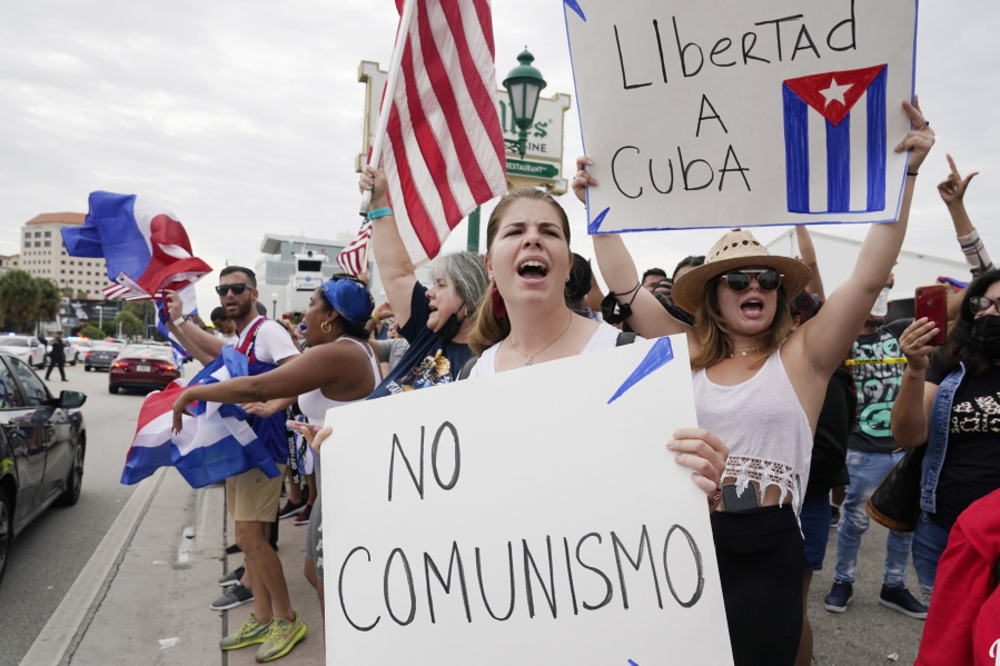 Miami demonstrators block highway to support Cuban protests The Columbian