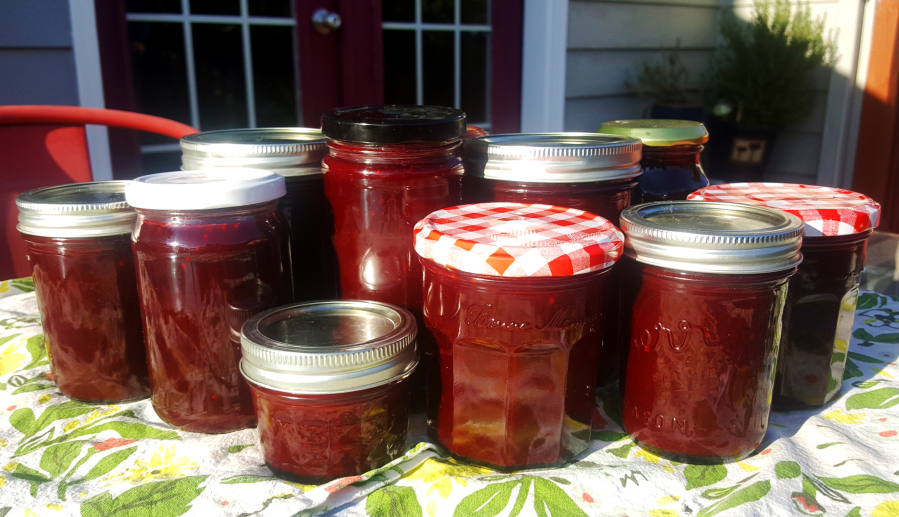 The blackberry jam looks so pretty in jars, the preserved taste of summer.