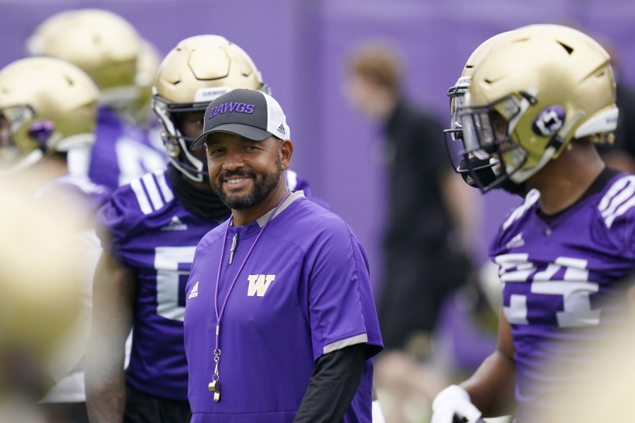 Washington head coach Jimmy Lake and the Huskies begin the 2021 season as one of the favorites in the Pac-12 North Division, while also trying to erase the bad taste of how last year ended when a COVID-19 outbreak brought a sudden end to an already truncated schedule.