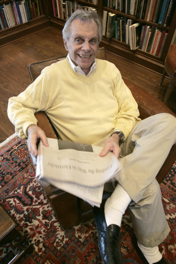 Comedian Mort Sahl poses for a photo in Los Angeles, Tuesday, June 12, 2007. Sahl, 80, helped break the mold for standup comedy, taking it from what actor-comedian Albert Brooks calls "the world of Henny Youngman and badda-boom" one-liners to a topical form in which comics suddenly began talking about things that mattered. Sahl died Tuesday, Oct. 26, 2021 at age 94.