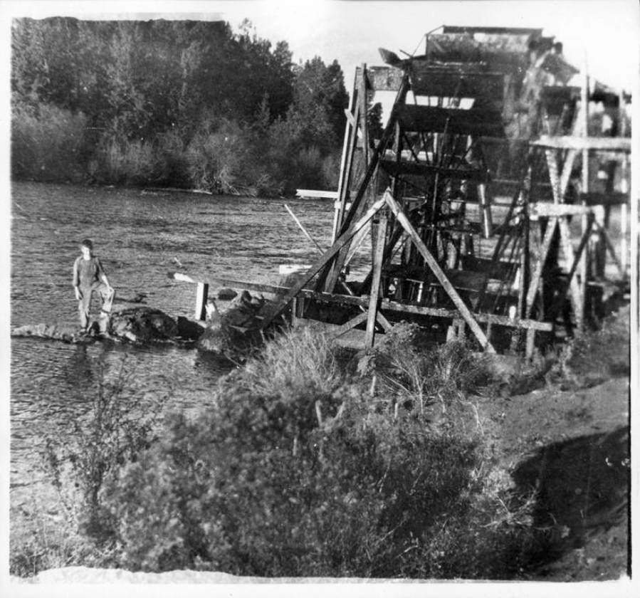 Fish wheels, like the one in this 1903 photo along the Washougal River, floated on deeper rivers with salmon runs from 1866 until they were banned in 1934. Today, they are used to catch salmon for research because the fish can be returned unharmed to the river. Alaska’s Copper River is the only place in the U.S. today that permits fish wheels.