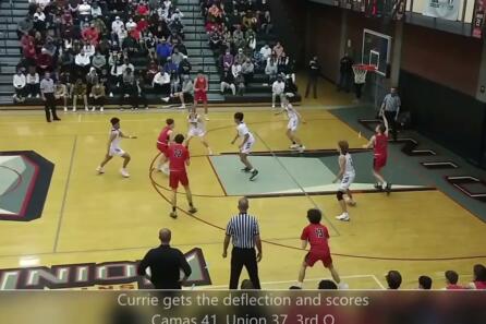 Watch the big moments from the Camas-Union boys basketball showdown video