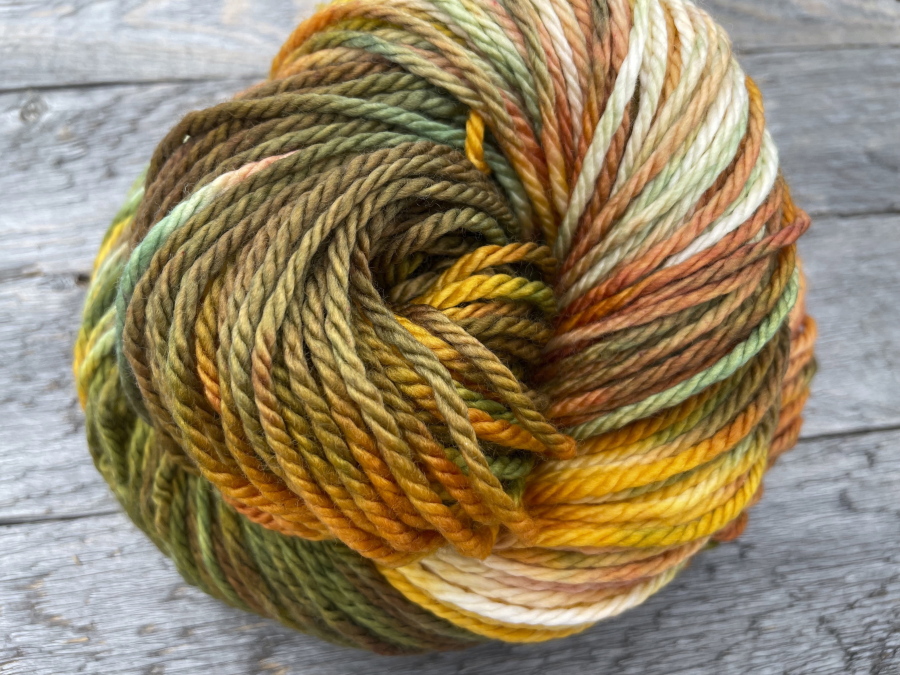 Ravenswood Fibre Co.'s Sam Myhre celebrates the fall with her Autumn Grandeur colorway.