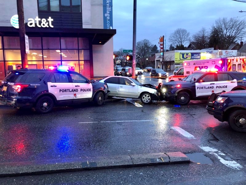 Portland police arrested a robbery suspect who fled Vancouver on Saturday.