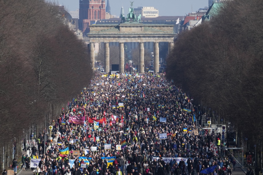 People attend a pro-Ukraine protest rally in Berlin, Germany, Sunday, March 13, 2022. On Thursday, Feb. 24, 2022 Russian troops have launched their anticipated attack on Ukraine.