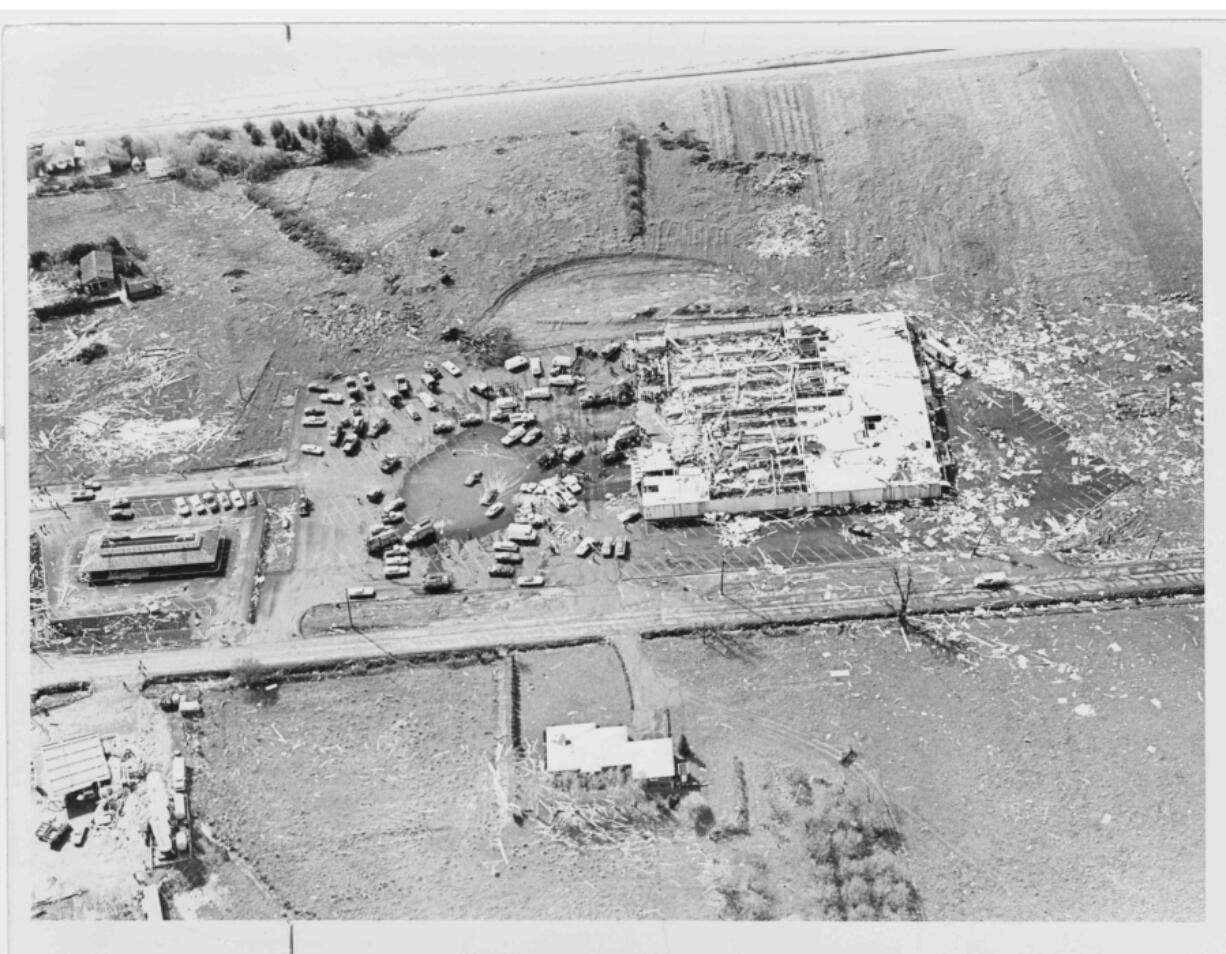 Five people died when a violent tornado destroyed a Waremart grocery store in Vancouver on April 5, 1972.