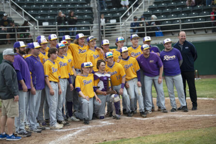 Columbia River title game photo gallery