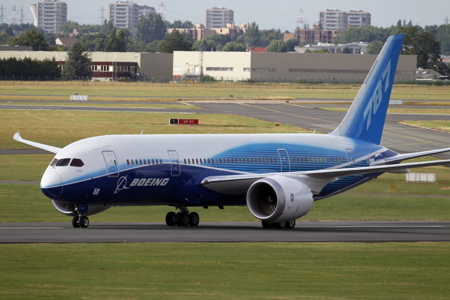 FILE - The Boeing 787 Dreamliner after its landing at Le Bourget airport, east of Paris, upon its presentation for the first time at the 49th Paris Air Show at the airport, Tuesday June 21, 2011. Federal regulators said Monday, Aug.