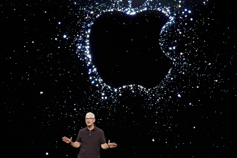 Apple CEO Tim Cook speaks at an Apple event on the campus of Apple's headquarters in Cupertino, Calif., Wednesday, Sept. 7, 2022.