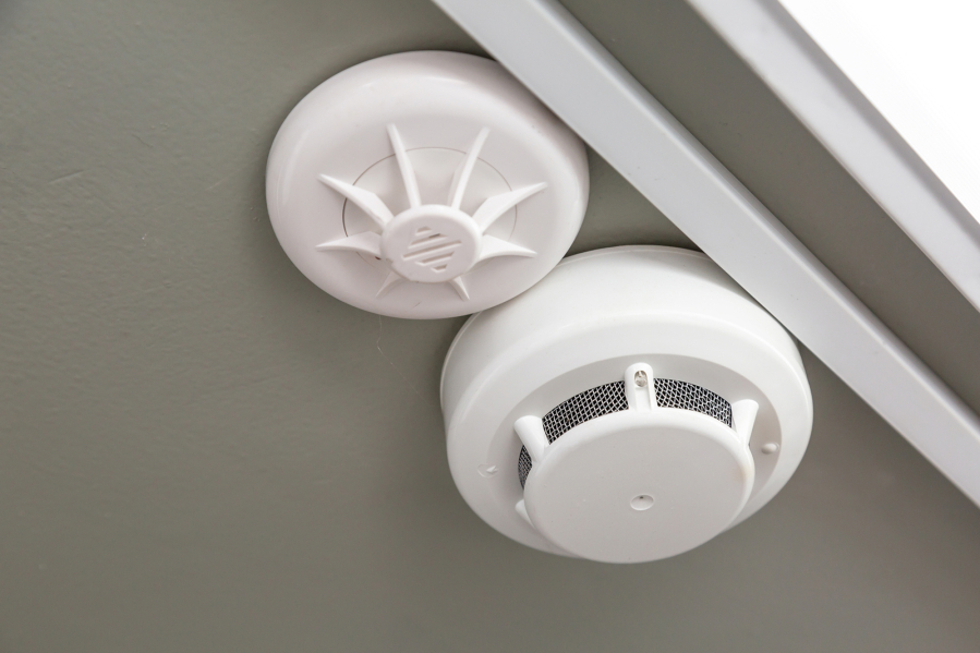 Water sprinklers and smoke detectors provide a powerful combination in preventing fire and protecting your family.