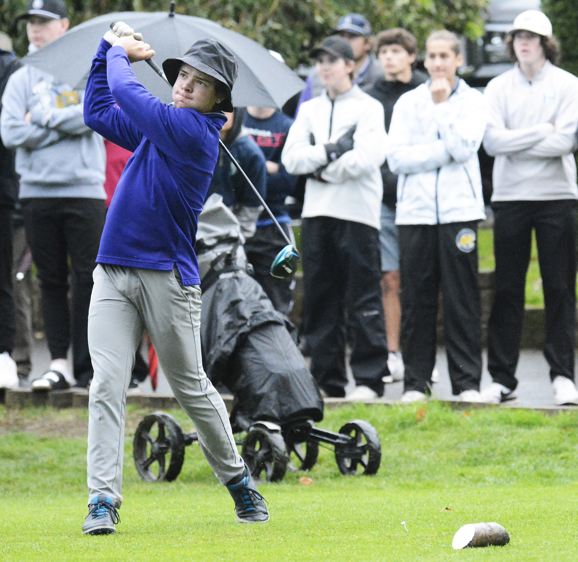 Columbia River’s Noah Larson hits his drive on the No. 1 hole at Orchard Hills Golf Club in Washougal during a playoff at the Class 2A District 4 golf tournament on Tuesday, Oct.